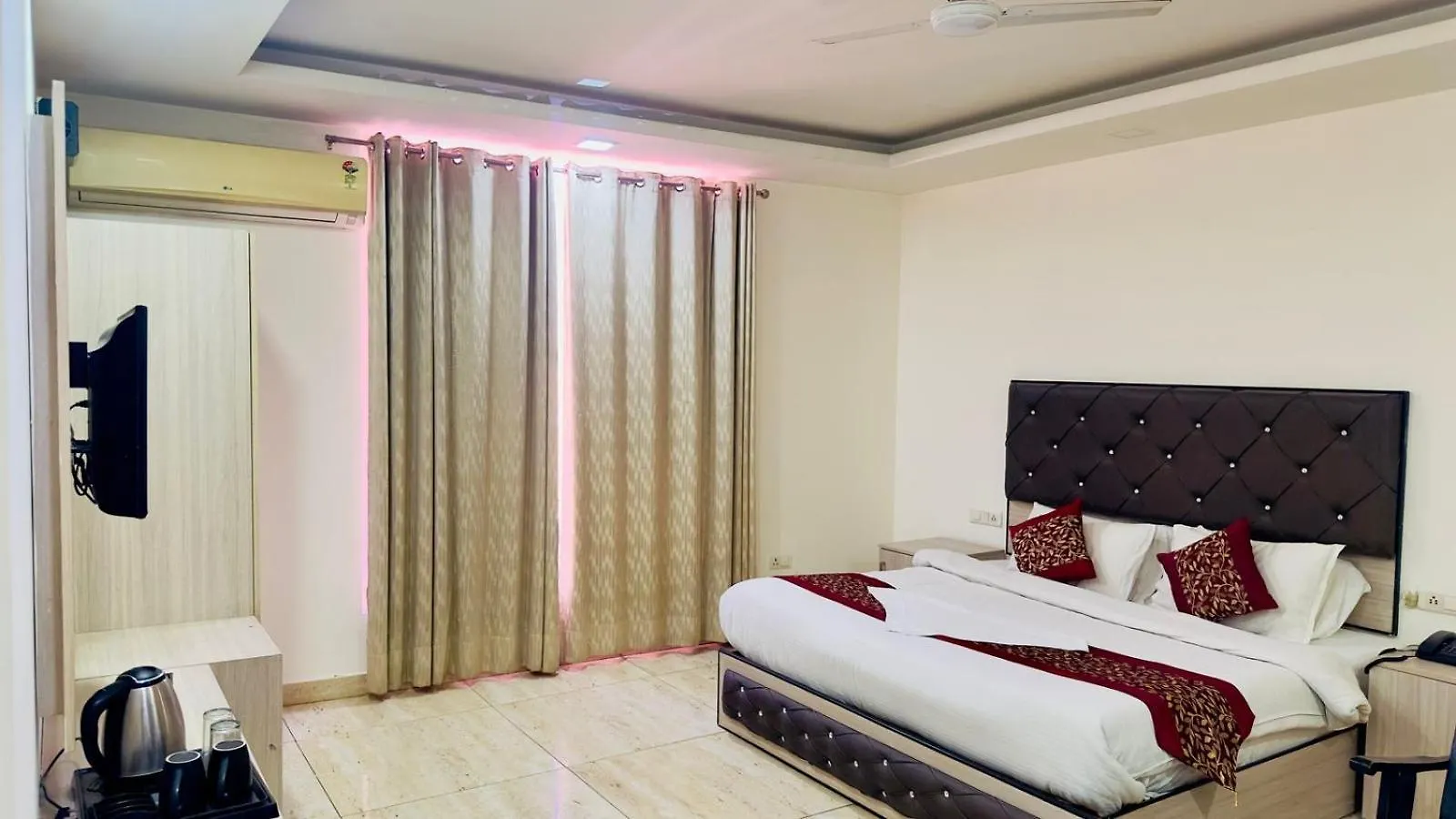 Kabul Hotel By Nexhub Palace - Medanta غورغاون