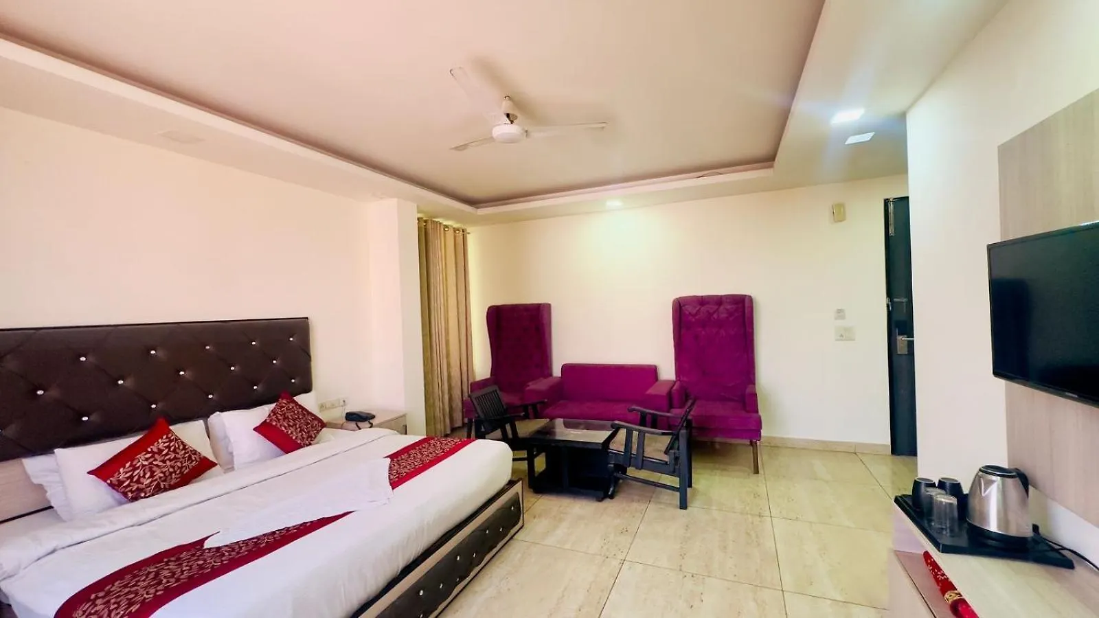 Kabul Hotel By Nexhub Palace - Medanta غورغاون