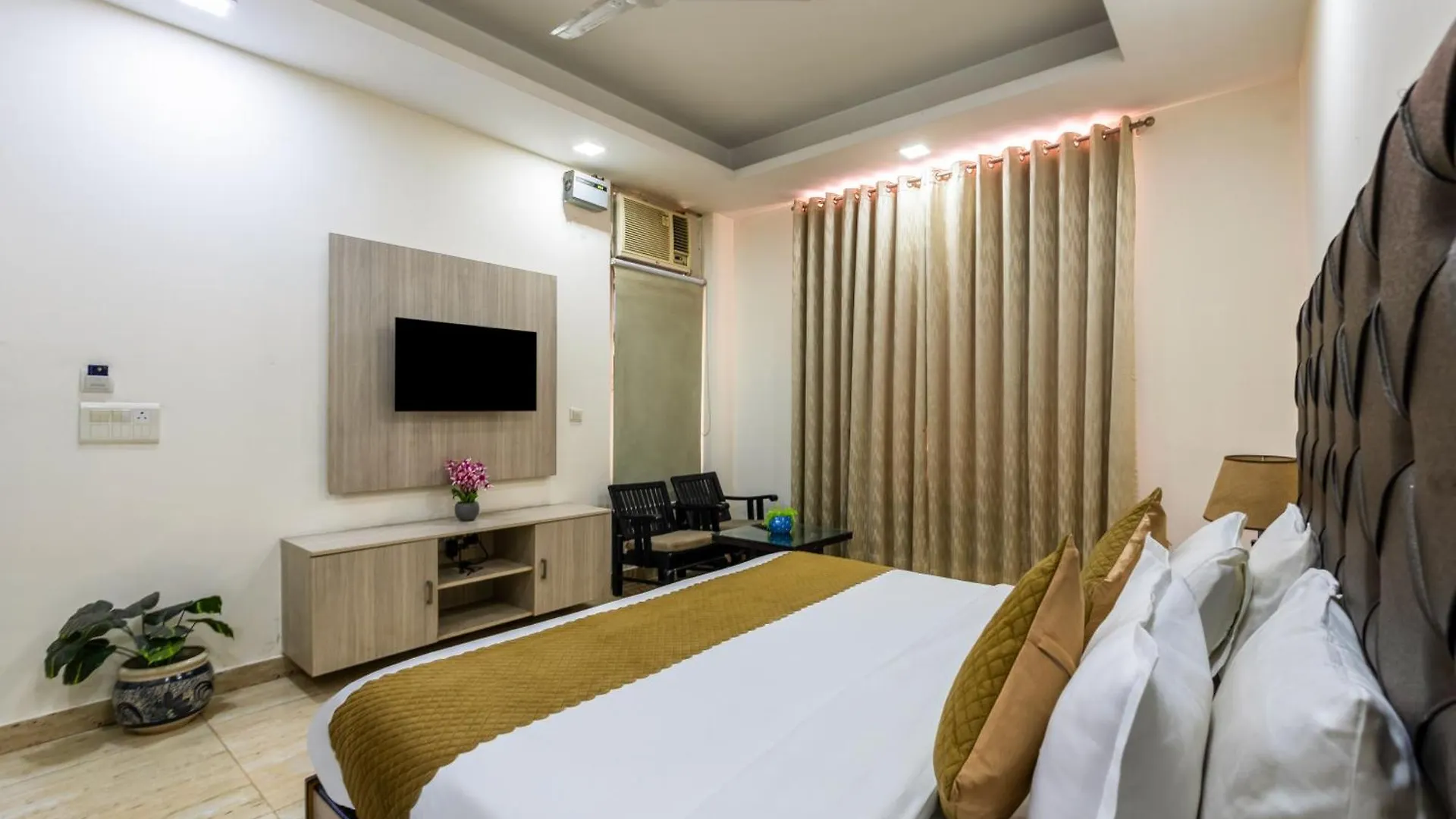 Kabul Hotel By Nexhub Palace - Medanta غورغاون