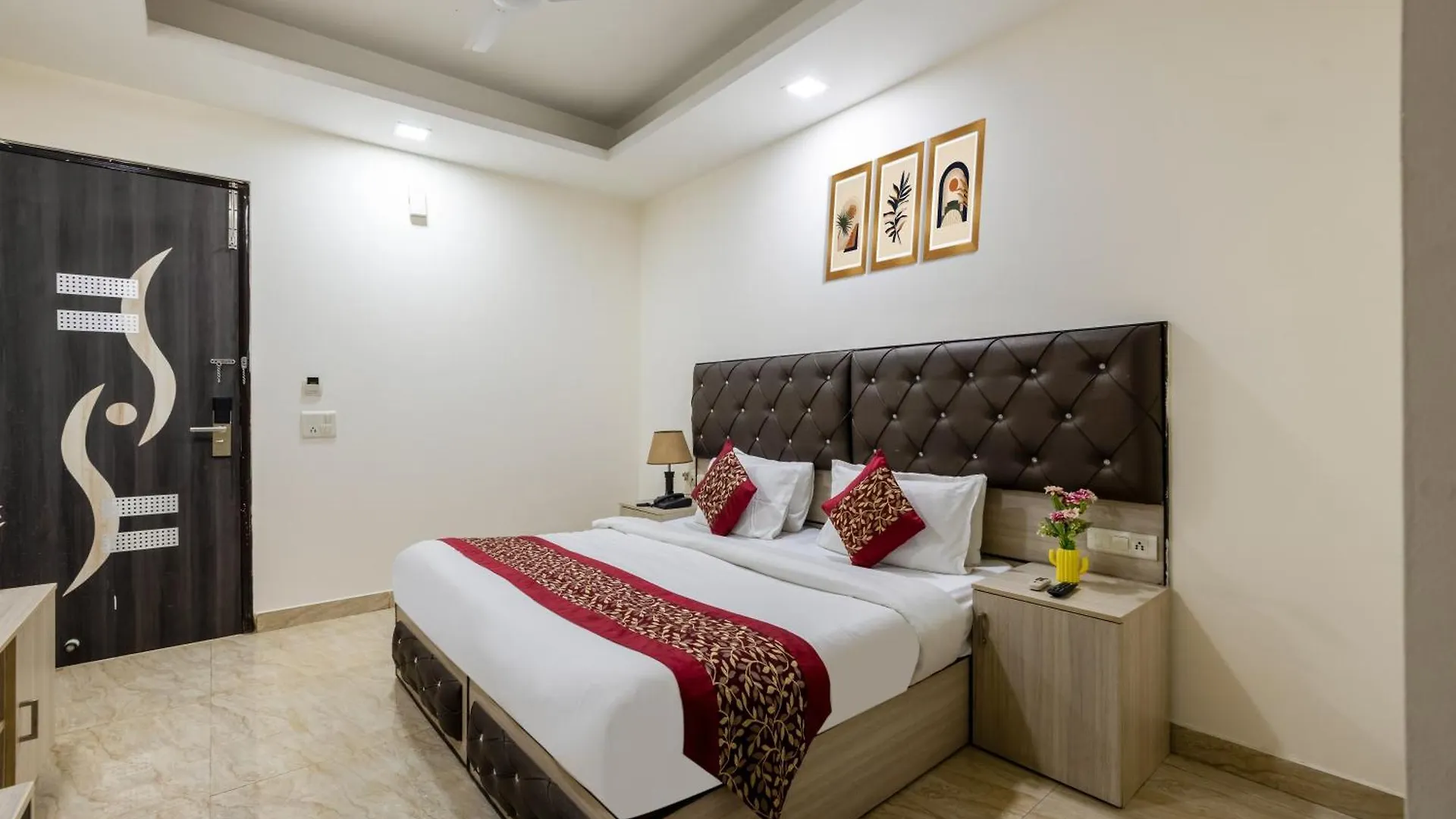 Kabul Hotel By Nexhub Palace - Medanta غورغاون