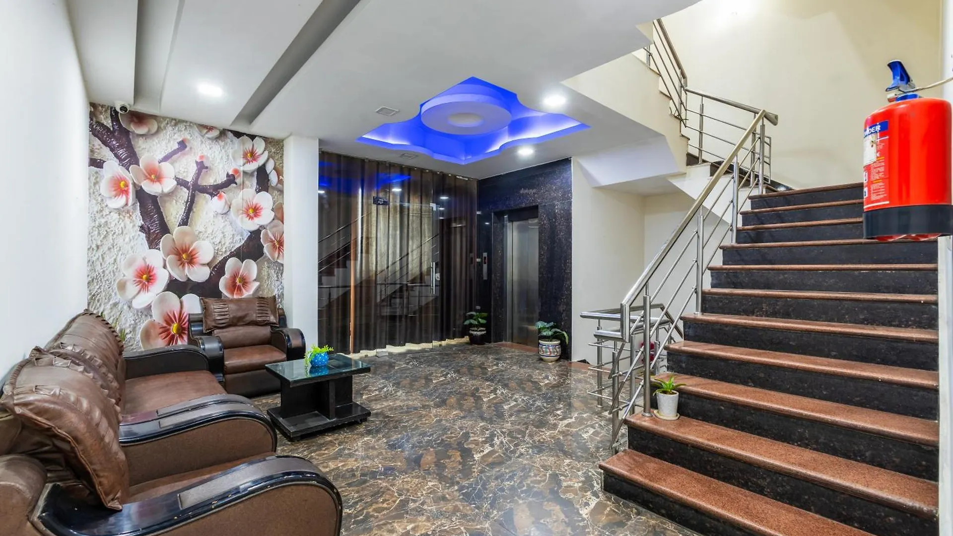 Kabul Hotel By Nexhub Palace - Medanta Gurgaon