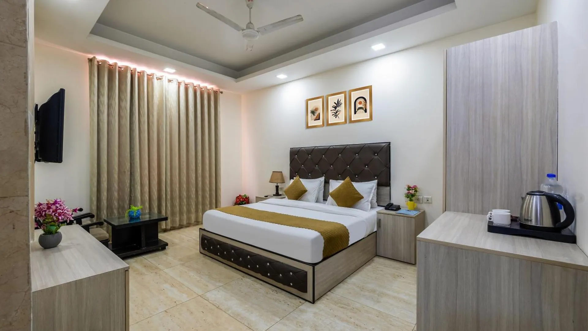 Kabul Hotel By Nexhub Palace - Medanta Gurgaon 3*,