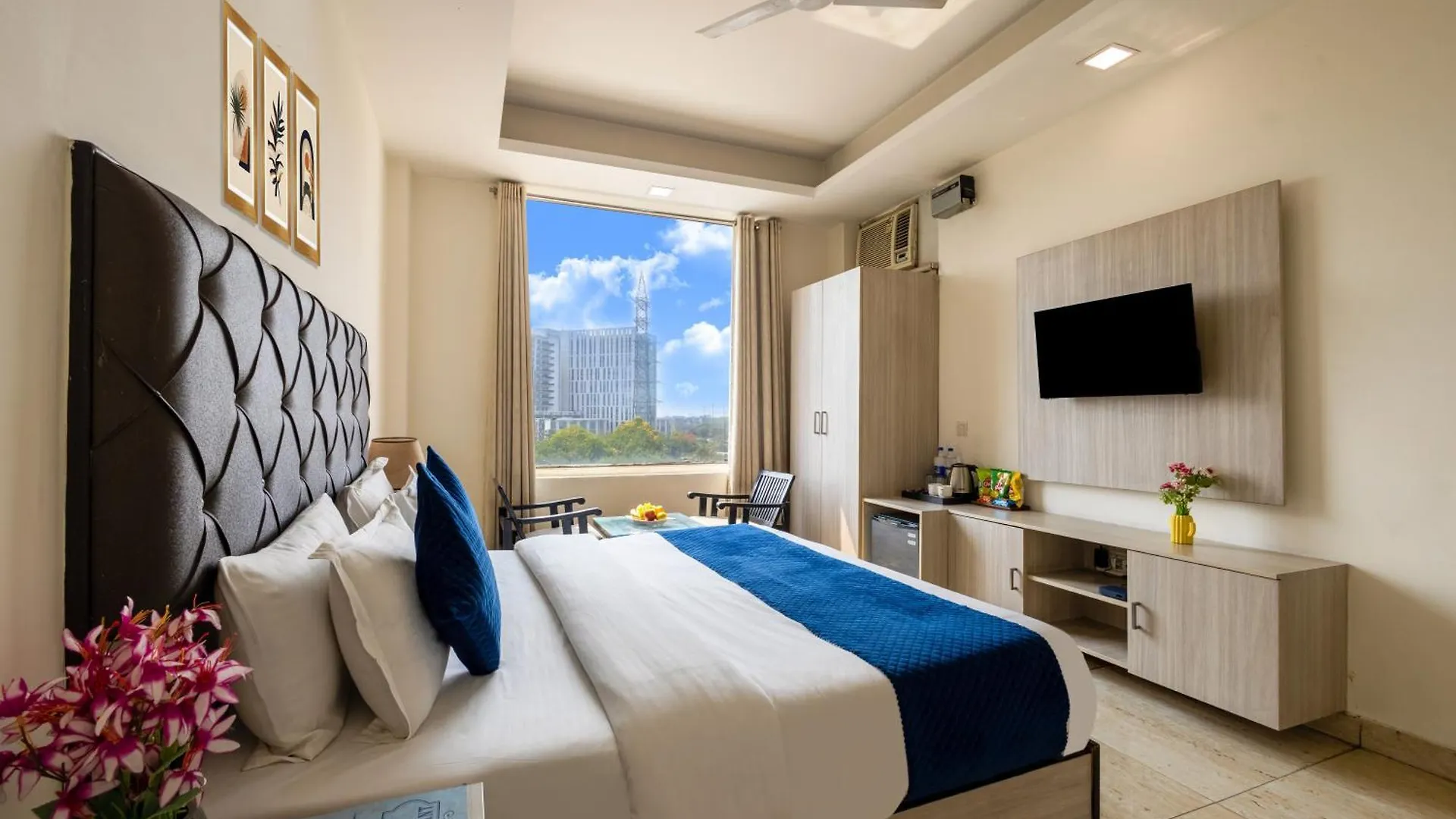 Kabul Hotel By Nexhub Palace - Medanta Gurgaon 3*,  India