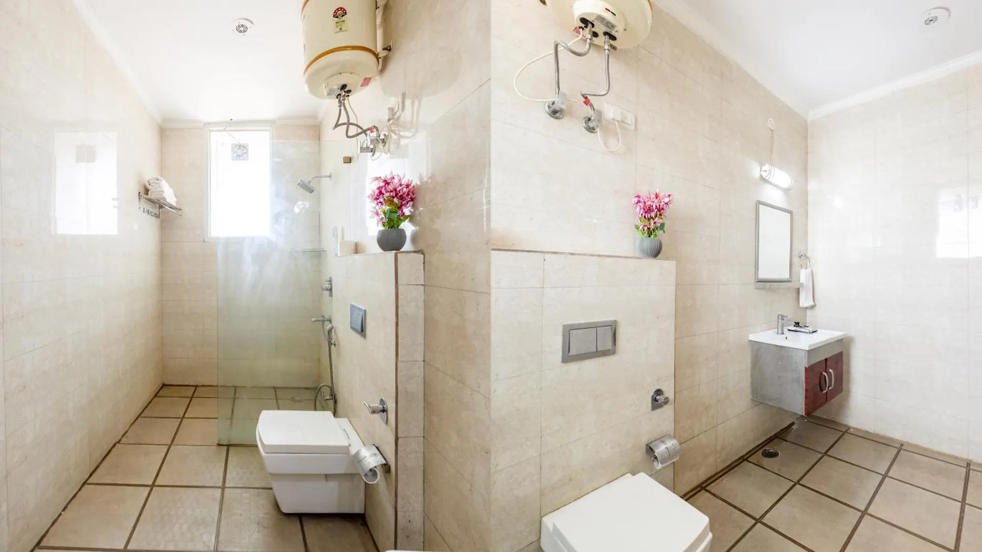 Kabul Hotel By Nexhub Palace - Medanta Gurgaon
