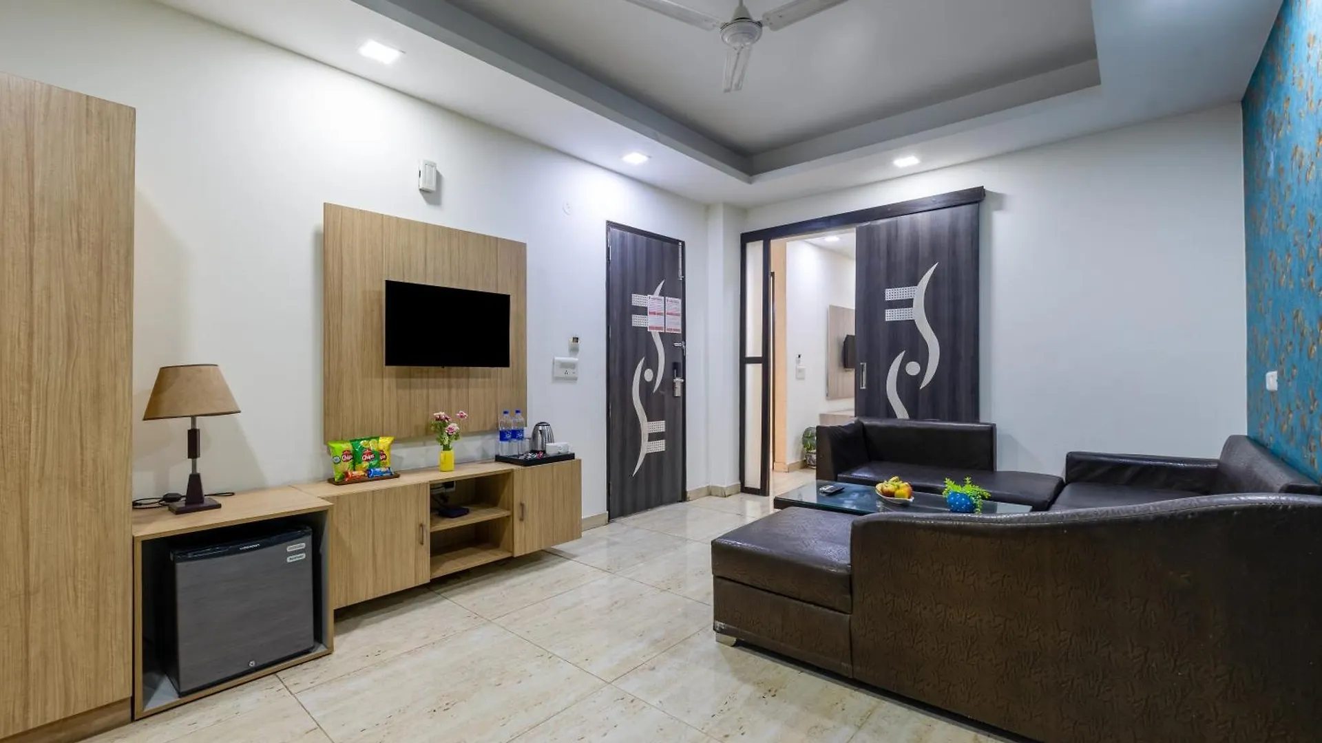 Kabul Hotel By Nexhub Palace - Medanta Gurgaon